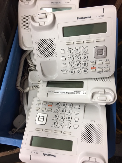 江東区から、大量のPanasonic パナソニック SIP電話機 KX-UT123Nを買取