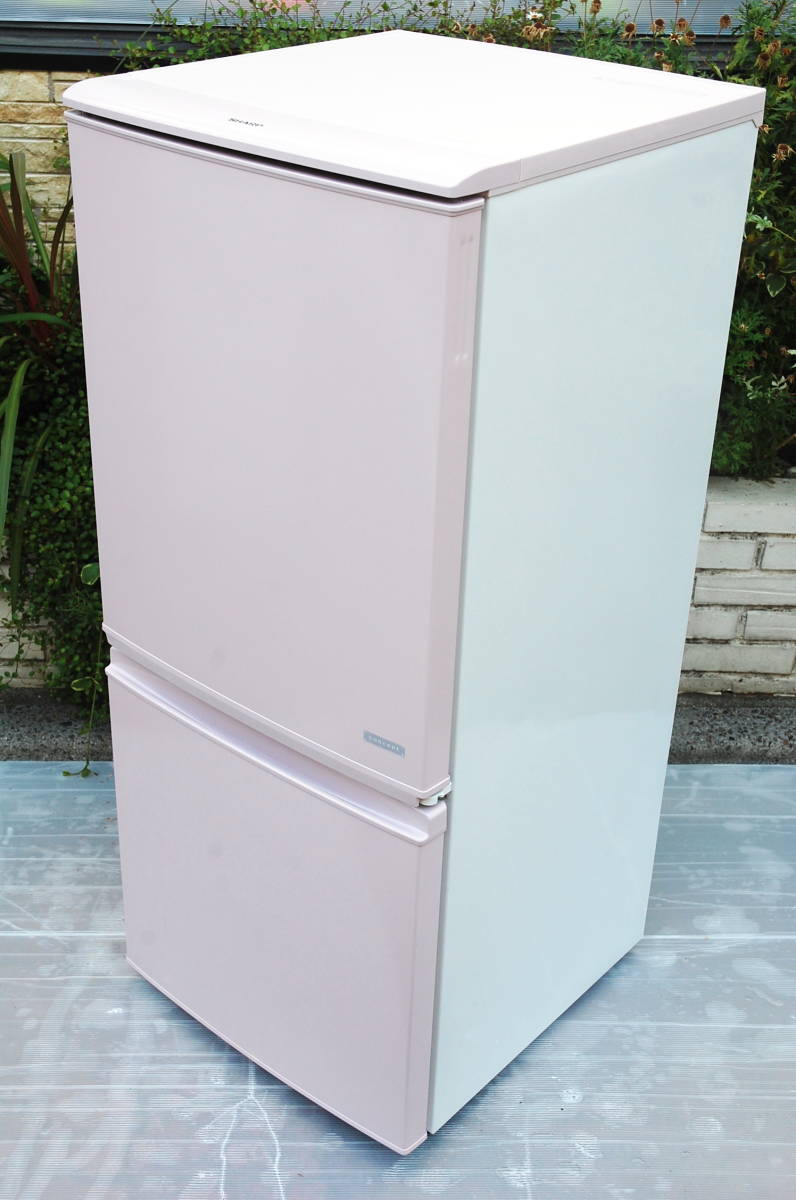 墨田区からSHARP シャープ SJ-C14B-P 2ドア冷蔵庫 137Lを高価買取させて頂きました！