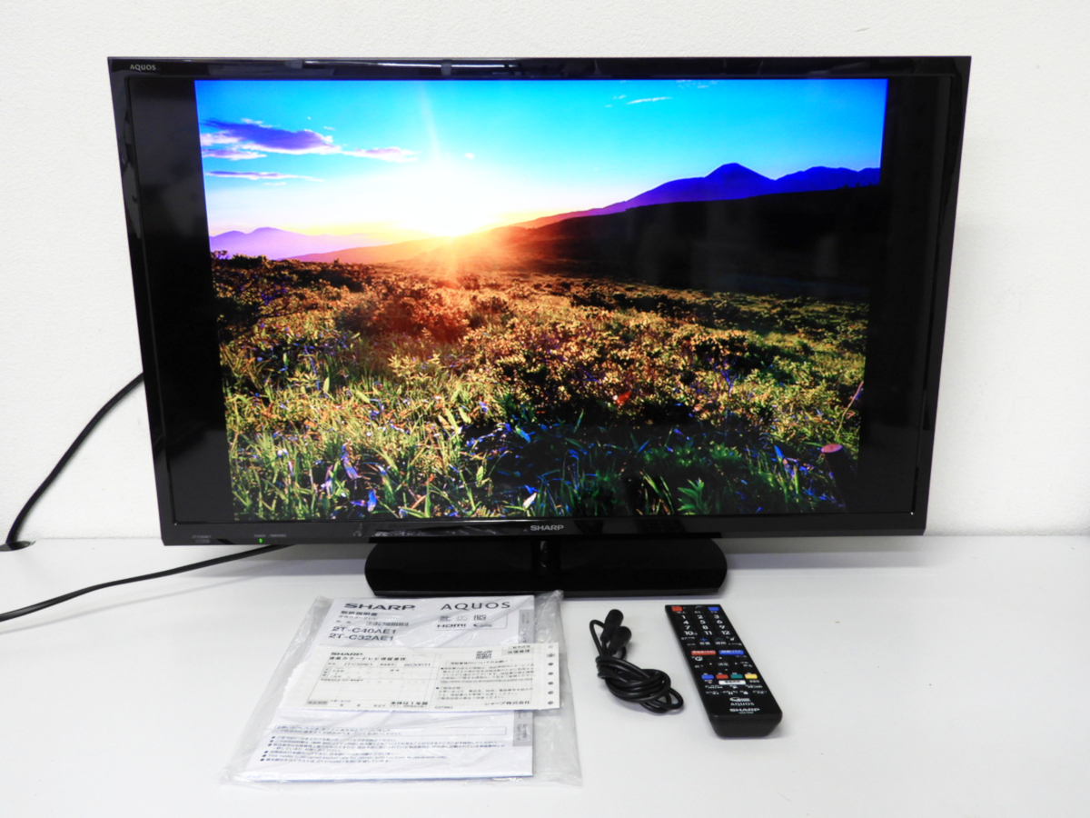 葛飾区からSHARP シャープ AQUOS アクオス 32V型 液晶カラーテレビ 2T-C32AE1を高価買取させて頂きました！