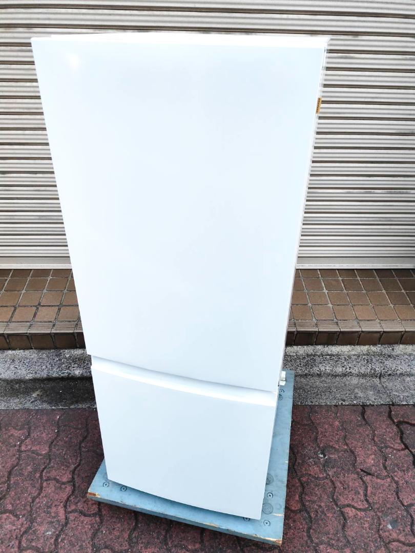 台東区から冷蔵庫買取ハイセンス 154L 冷蔵庫 AT-RF150を高価買取させて頂きました！