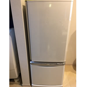 東京都の不用品買取は、リサイクルショップ『リユースマン』三菱電機冷蔵庫MR-D30S-W買取