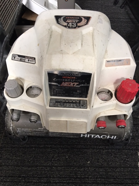 中野区からコンプレッサーHITACHI PA2000VHを高価買取致しました! 中野区からコンプレッサーHITACHI PA2000VHを高価買取致しました!