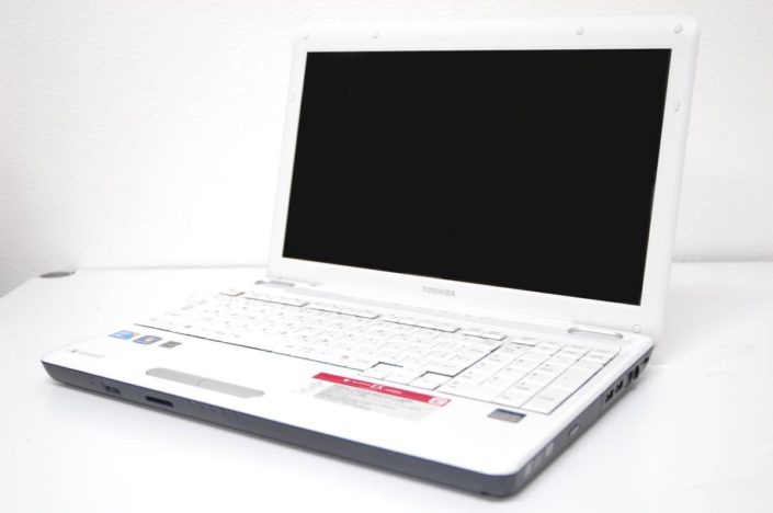 渋谷区からTOSHIBA 東芝 dynabook EX/55LWHを高価買取致しました！