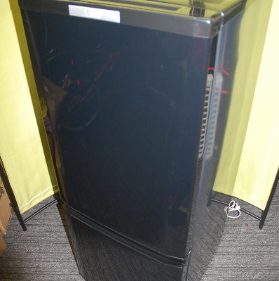 大田区からMITSUBISHI 三菱電機 冷蔵庫 MR-P15Y-Bを高価買取させて頂きました！