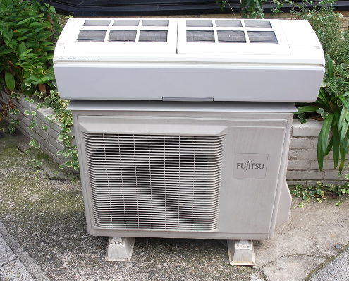新宿区から富士通ゼネラル FUJITSU インバーター冷暖房エアコン AS-Z50V2Wを高価買取させて頂きました！
