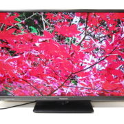中野区からPanasonic パナソニック VIERA ビエラ 地上・BS・110度CSデジタル ハイビジョン液晶テレビを高価買取させて頂きました！