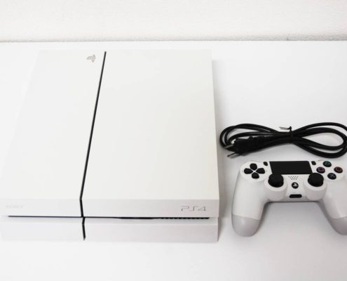 渋谷区からPLAYSTATION4 プレイステーション4を高価買取させて頂きました！