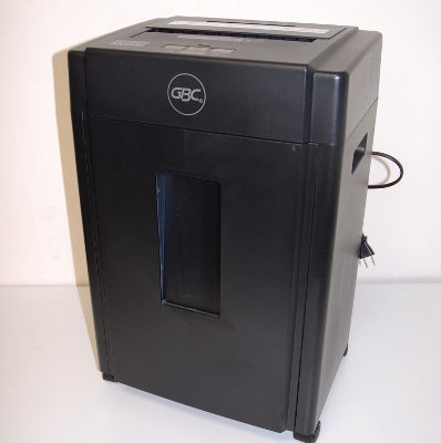 足立区からGBC アコ・ブランズ マイクロカットシュレッダーを高価買取させて頂きました！