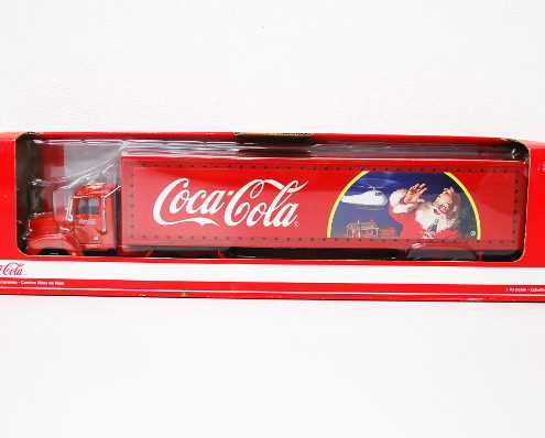 江戸川区からコカコーラ Holiday Caravan 1：43スケール PACCAR ホリデイ・キャラバン トレーラー トラックを高価買取させて頂きました！