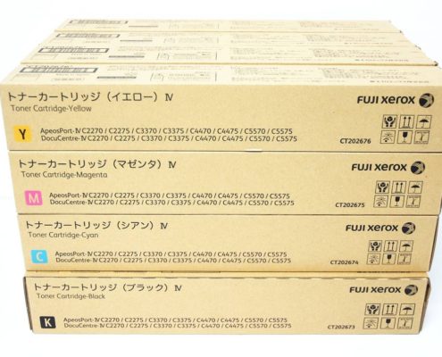 中野区から富士ゼロックス XEROX 純正トナー4色 を高価買取させて頂きました！