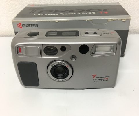 荒川区からKyocera(京セラ) T proof フィルムカメラを高価買取させて頂きました！