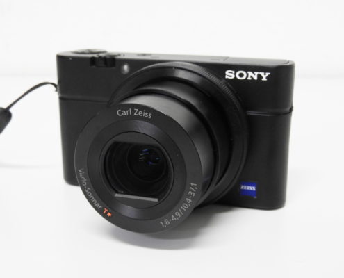 練馬区からSONY ソニー Cyber-shot サイバーショット コンパクトデジタルカメラ DSC-RX100を高価買取させて頂きました！