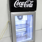 台東区からCoca Cola コカ・コーラ Haier ハイアール 冷蔵ショーケース JR-CC25Aを高価買取させて頂きました！