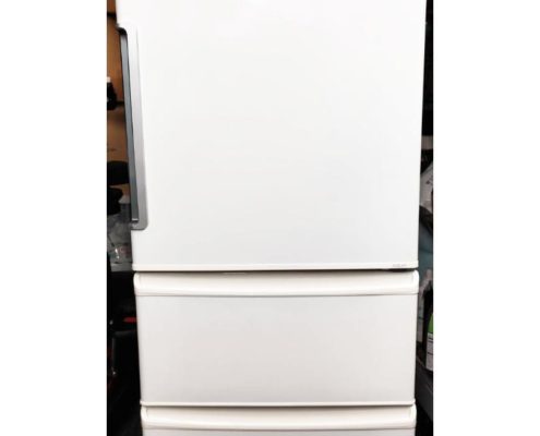 杉並区からAQUA ノンフロン冷凍冷蔵庫 AQR-271F(W) 3ドアを高価買取させて頂きました！