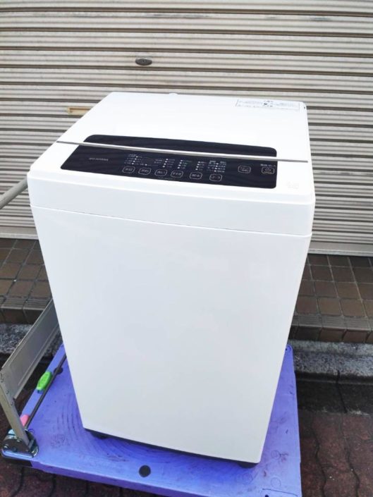 渋谷区から洗濯機買取アイリスオーヤマ 6kg 洗濯機 IAW-T602Eを高価買取させて頂きました！
