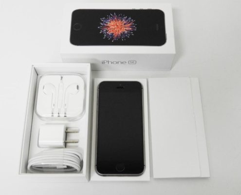 千代田区からApple iPhone SE 第1世代 32GB スペースグレイを高価買取せて頂きました！