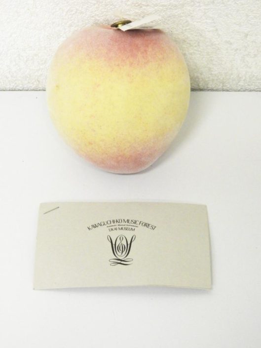 世田谷区から河口湖UKAI オルゴールの森美術館 / 夜空ノムコウ 桃のオルゴールを高価買取せて頂きました！