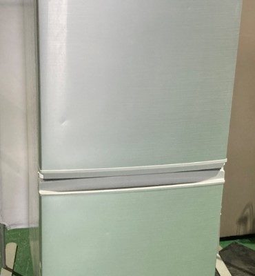 足立区から冷蔵庫買取 SHARP冷蔵庫 SJ-D14E-Sを高価買取せて頂きました！