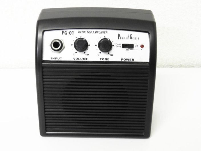 杉並区からアンプ買取 PhotoGenic フォトジェニック 3W出力 ミニギターアンプ PG-01を高価買取せて頂きました！