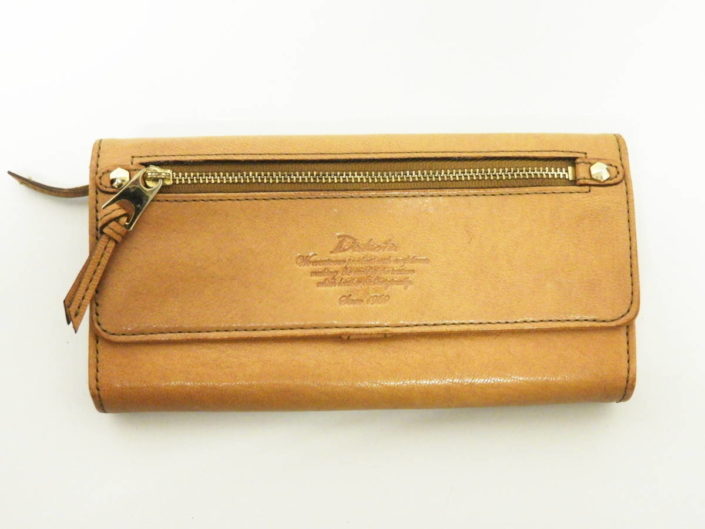 文京区からDakota ダコタ モデルノ 革 長財布を高価買取せて頂きました! 文京区からDakota ダコタ モデルノ 革 長財布を高価買取せて頂きました!