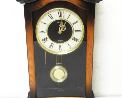世田谷区からSEIKO 昭和レトロ 振り子時計 PQ801B クオーツ 柱時計 掛時計を高価買取せて頂きました！