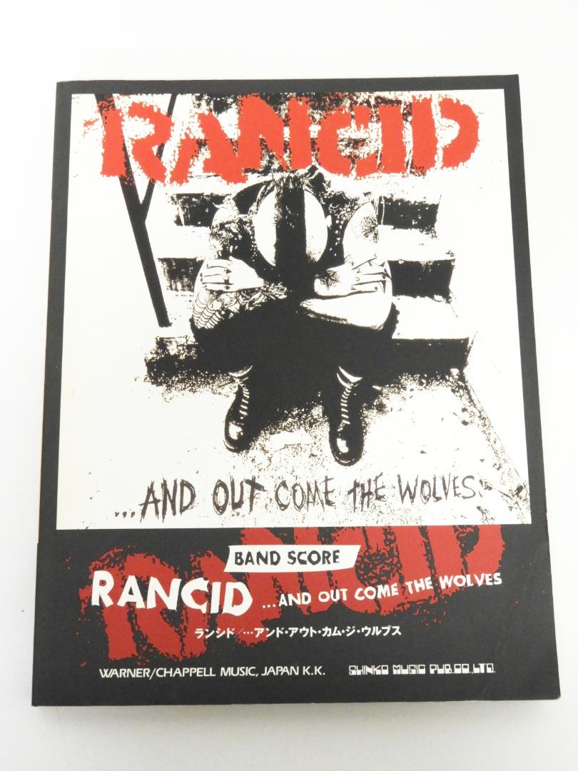目黒区から雑誌買取 ランシド / アンド・アウト・カム・ジ・ウルブス　バンドスコアを高価買取せて頂きました！