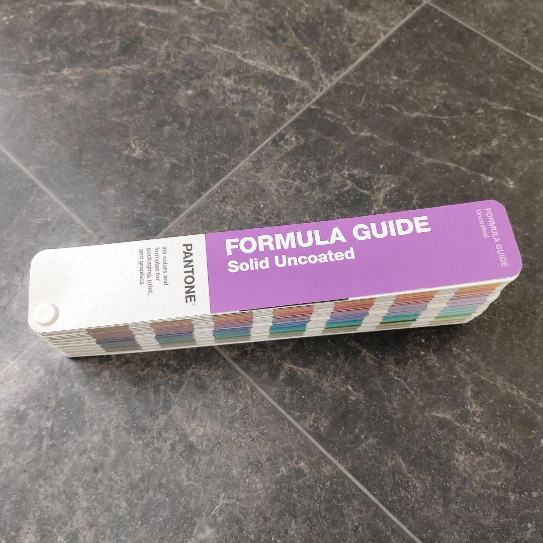 大田区からパントン 色見本ガイドを高価買取せて頂きました！