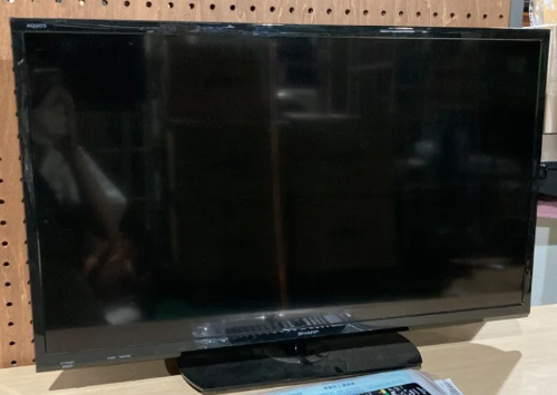 世田谷区からテレビ買取 SHARP 32型液晶テレビ 2T-C32AE1を高価買取せて頂きました！