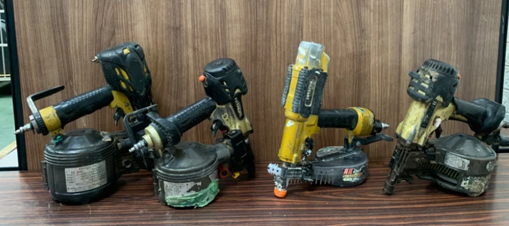 豊島区から電動工具買取 日立工機 高圧 90mm ロール釘打機 NV90HMを高価買取せて頂きました！