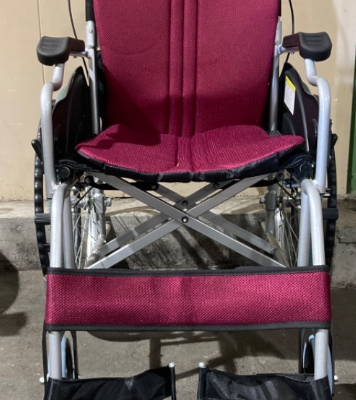 渋谷区から車椅子買取 care_Tec 車椅子 213を高価買取せて頂きました！