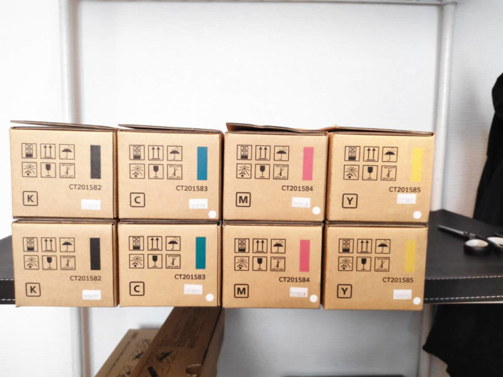 豊島区からトナー買取 富士ゼロックス XEROX CT201582・CT201583・CT201584・CT201585 純正トナー4色を高価買取せて頂きました！
