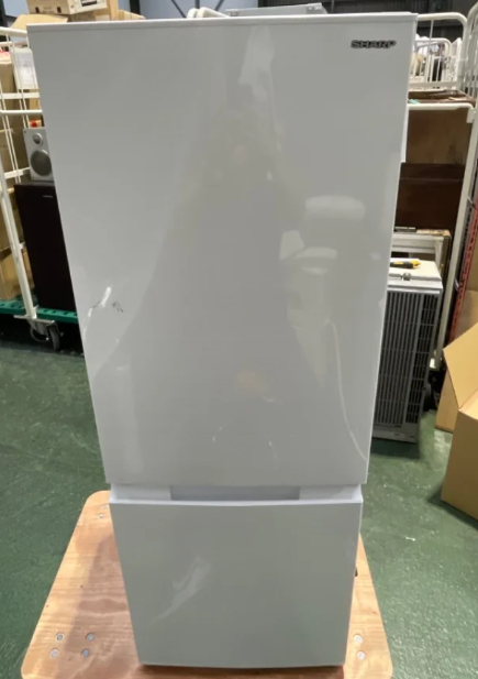 文京区から冷蔵庫買取 SHARP 2ドア冷蔵庫 SJ-D18H-Wを高価買取せて頂きました！