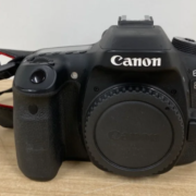 中央区からカメラ買取 Canon デジタル一眼レフカメラ EOS80Dを高価買取せて頂きました！